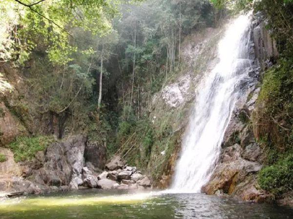 贵州纳雍源生牧业(集团)有限公司:“关口”前移 为重点岗位人员上廉政教育课